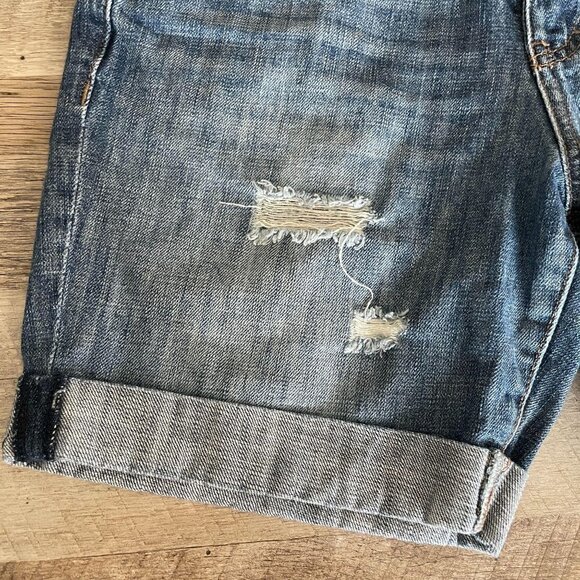 🌺 Lauren Conrad Mid Rise Cuffed Distressed Jean Shorts Size 4 - Picture 4 of 9
